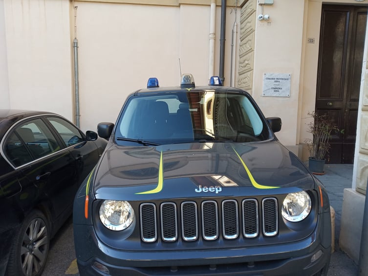 Siena: Denaro dall’estero, la GdF sequestra beni per 14 milioni di&nbsp;euro