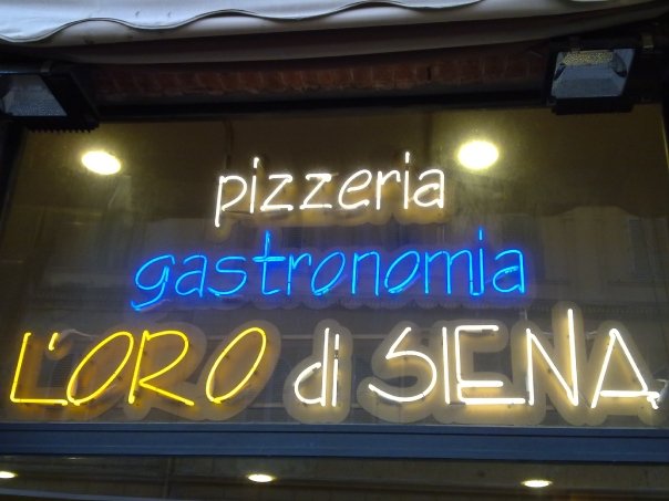 Siena, Ristorante apre nonostante la zona arancione: “Un dovere pagare le tasse, un diritto&nbsp;lavorare”