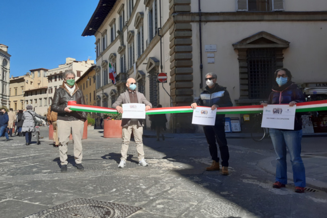 Toscana, I commercianti chiedono di riaprire, Marras li incontra: ”Più vaccini unica vera soluzione”