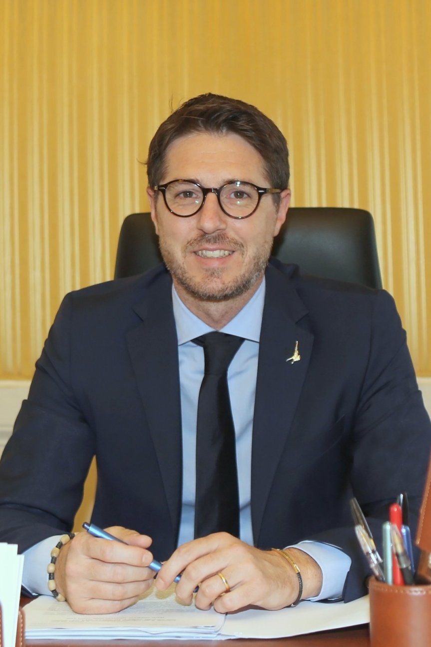 Italia, Nicola Molteni avvisa Luciana Lamorgese: “Gli immigrati non ci servono, fermarli un dovere dell’Italia”