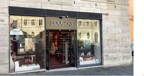 Toscana: Douglas, chiudono 17&nbsp;negozi