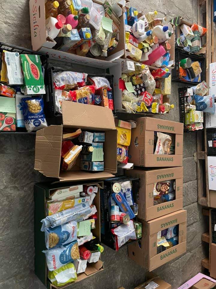 Siena: Oggi 17/04 raccolte derrate alimentari per la “Spesa&nbsp;Sospesa”