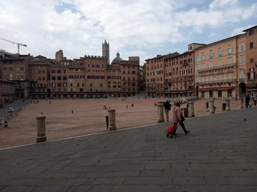 Siena: Oggi 03/04 Zona Rossa Pasquale, centro cittadino e immediate vicinanze&nbsp;deserte