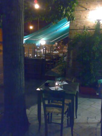 Siena, l’appello di un ristoratore: “Fate tutti i controlli ma lasciatemi&nbsp;lavorare”