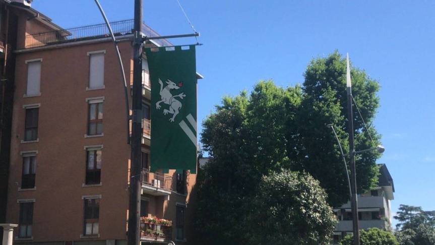 Palio di Legnano: Riecco a Legnano le bandiere del Palio, la sabbia?&nbsp;Forse…