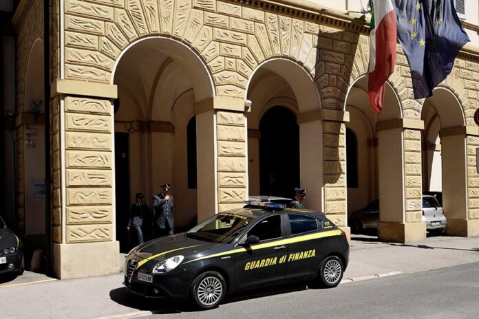 Siena: Visita del Prefetto Romeo alla Sede del Comando Provinciale della Guardia di&nbsp;Finanza