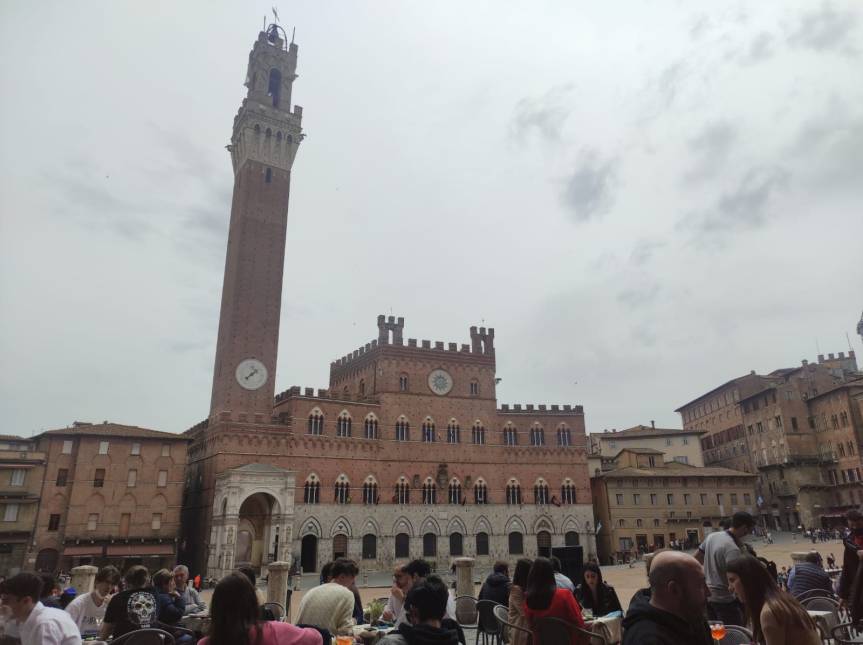 Siena: Primo maggio fra turisti e&nbsp;ciclisti