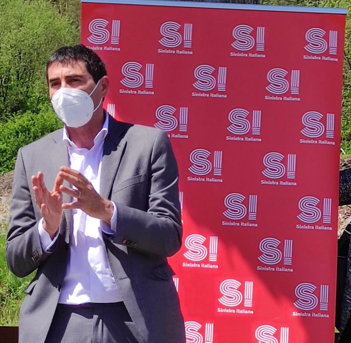 Siena, Ddl Zan, Fratoianni: “Fedez ha detto la verità, è ridicolo che abbiano cercato di&nbsp;censurarlo”