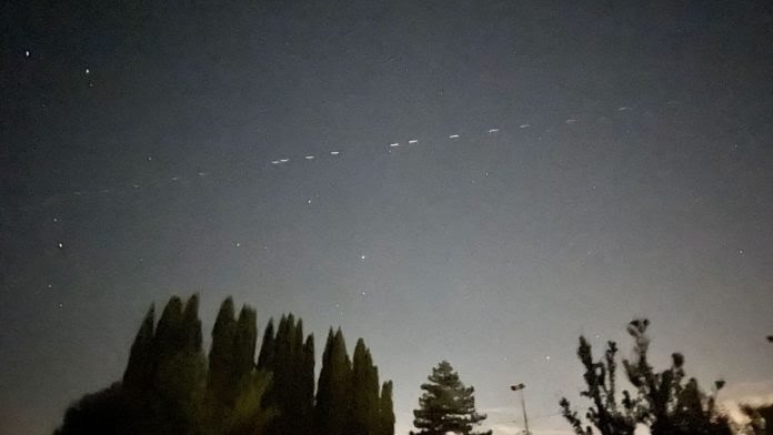Siena: Ufo nella notte? No, sono i satelliti&nbsp;Starlink