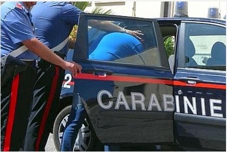 Provincia di Siena, Ubriaco aggredisce moglie, sanitari e carabinieri: Arrestato