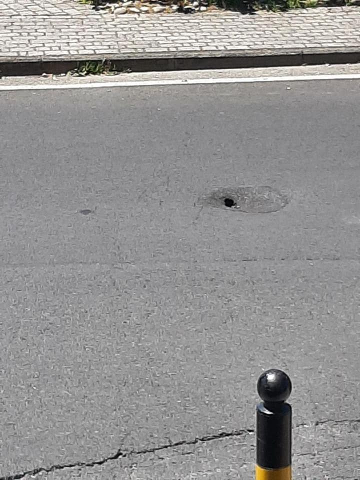 Siena: Oggi 26/06 buco nell’asfalto in zona Colonna San&nbsp;Marco