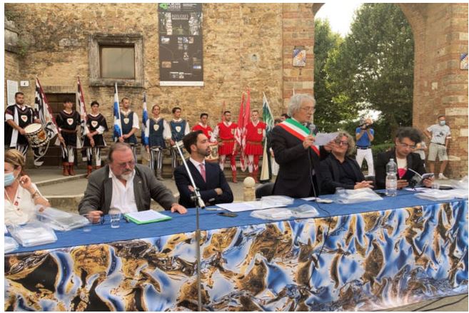 Provincia di Siena: Taglio del nastro per la 50ª edizione di Forme nel verde a San Quirico&nbsp;d’Orcia
