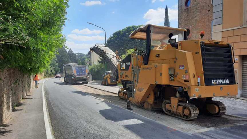 Provincia di Siena: Poggibonsi, in via Montegrappa inizia l’intervento di asfaltatura di 180 metri di&nbsp;strada