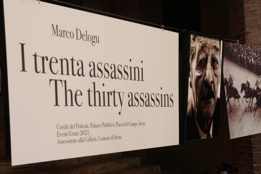 Palio di Siena: I “Trenta Assassini” di Marco Delogu nell’Entrone di Palazzo&nbsp;Pubblico