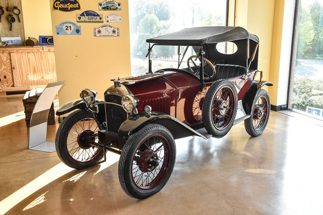 Provincia di Siena: Galerie Peugeot, l’esposizione permanente di San Gimignano del celebre marchio&nbsp;francese