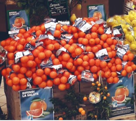 Siena, Tornano ”Le Arance rosse per la Ricerca”: Etruria Retail al fianco di&nbsp;AIRC