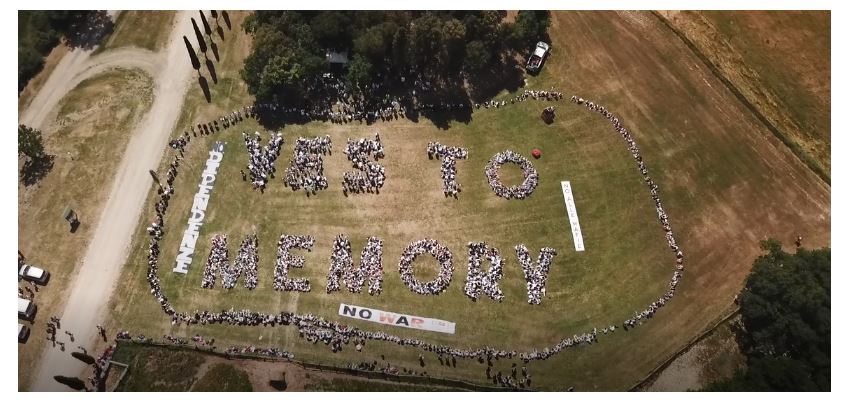 Siena: ‘Si alla memoria’, a Suvignano gli studenti toscani ricordano Falcone con un enorme&nbsp;flash-mob