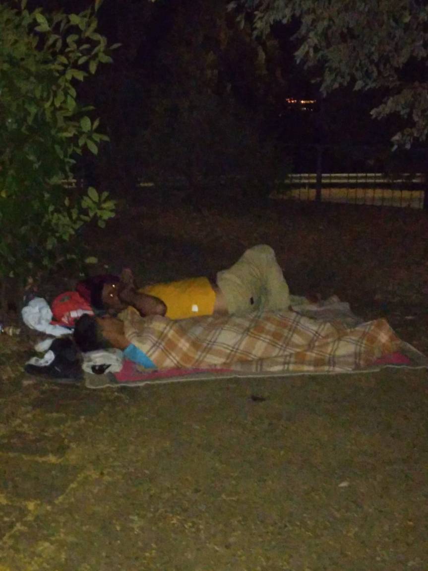 Siena: Persone accampate fuori Porta San Marco, lo sdegno dei&nbsp;residenti