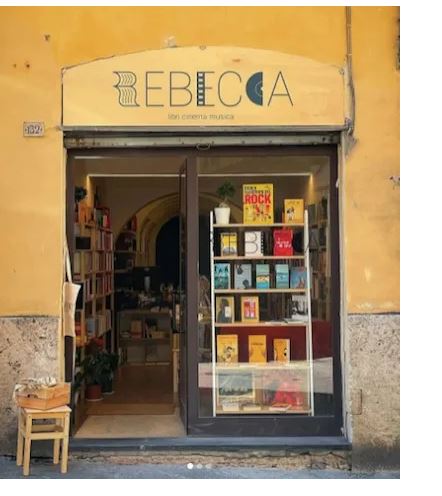 Siena: Libreria Rebecca, luogo di ritrovo e confronto in Pantaneto per i&nbsp;senesi