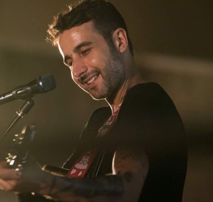 Siena, L’appello di Melis al concerto: “Chi ha ucciso Niccolò Ciatti ora sconti la&nbsp;pena”