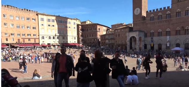 Siena, Ponte d’Ognissanti da estate: Turismo da tutto esaurito in città e&nbsp;provincia
