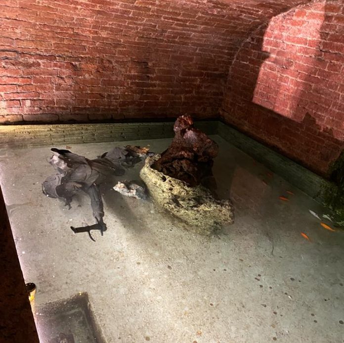 Siena, Vandali nella notte: Danneggiata la fontanina del&nbsp;Bruco