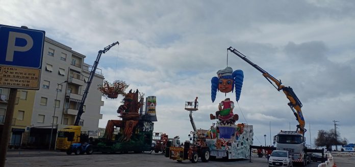 Toscana: Torna il carnevale per le vie di Orbetello e&nbsp;Follonica