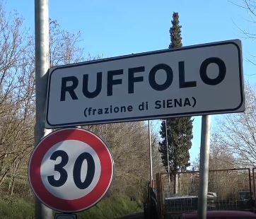 Siena: Ruffolo, auto a tutta velocità senza controllo. L’ira dei residenti: “Non siamo un quartiere di serie&nbsp;B”