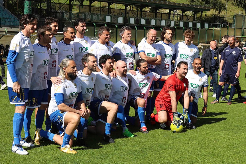Siena: Un calcio all’illegalità: successo al Franchi per le partite tra magistrati, attori e avvocati – Le&nbsp;foto