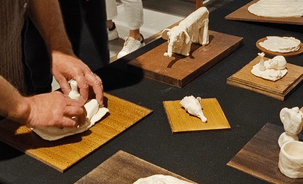 Siena: ‘La cura dell’arte’, la mostra tattile al Santa Maria della&nbsp;Scala