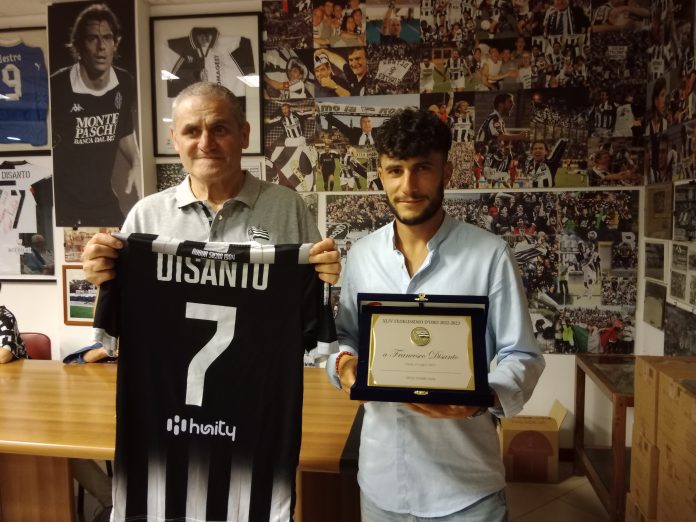 Siena, Acr Siena,  Disanto vince il 44^ Fedelissimo d’oro: ”Spero sia solo un&nbsp;arrivederci”
