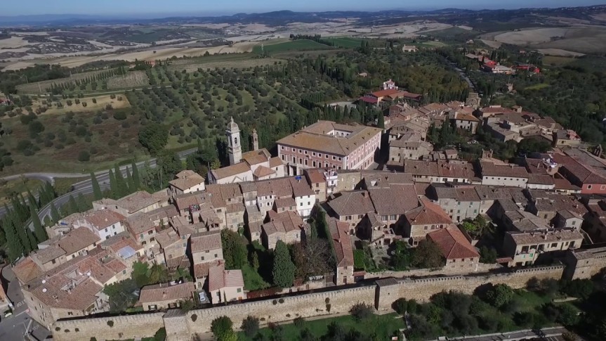 Provincia di Siena: A San Quirico d’Orcia buyer e tour operator interessati alla Toscana per lo Sharing in Tuscany