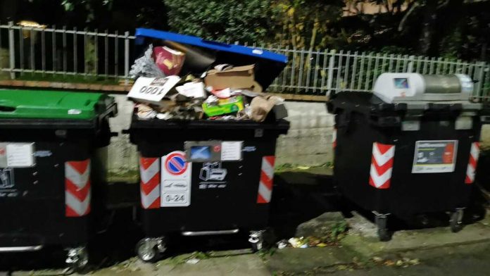 Siena, il lato “sporco” del Natale: rifiuti abbandonati anche in&nbsp;periferia