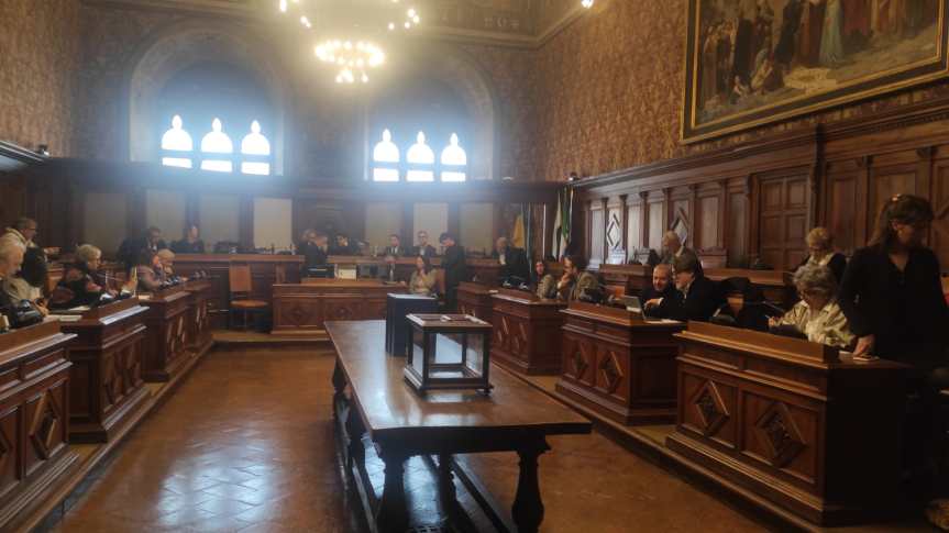 Siena: Il Consiglio Comunale approva una variazione al bilancio di previsione e alcuni debiti fuori bilancio