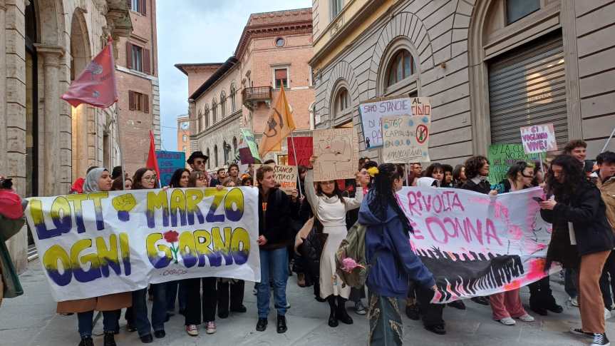 Siena: 8 marzo, la città scende in piazza per i diritti delle donne. Due le manifestazioni in città