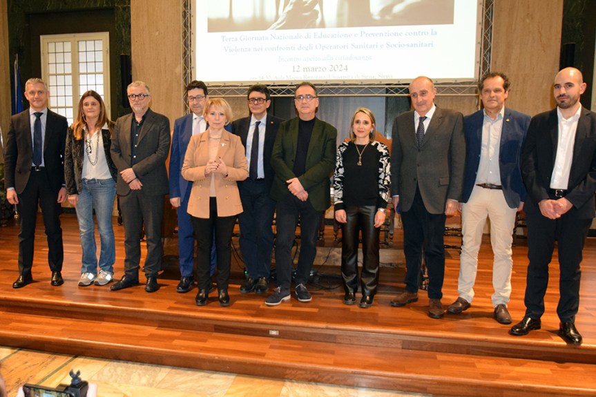 Siena, Violenza nei confronti degli operatori sanitari e socio-sanitari: informazione e formazione le strategie per contrastare il&nbsp;fenomeno
