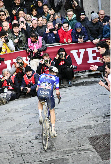 Siena, Boom di turisti per Strade Bianche 2024: tutto esaurito in alberghi e&nbsp;ristoranti