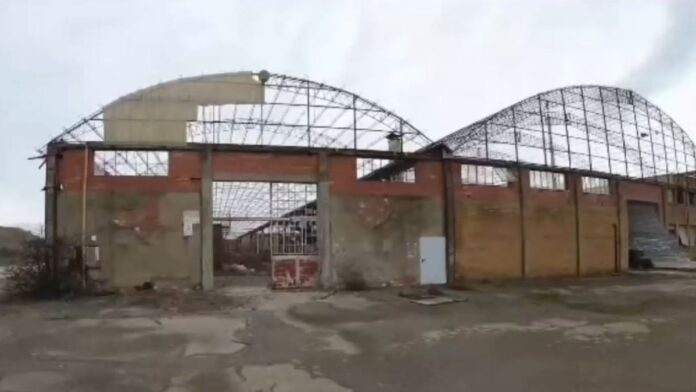 Provincia di Siena: Ex fornace Crestini, il mostro della&nbsp;Valdorcia