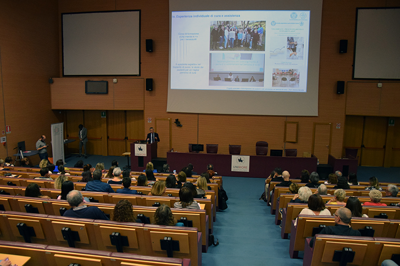 Siena: “L’umanizzazione come elemento di cura”. L’Aou Senese ha partecipato all’evento dell’AOU di&nbsp;Modena