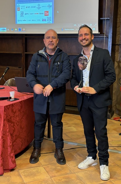 Siena: PREMIO VISIONI 2024 a Filippo Caccamo – Parole in Cammino Festival dell’italiano