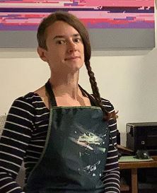 Provimncia di Siena: Irene Raspollini di Monticiano la pittrice del palio di Massa&nbsp;Marittima