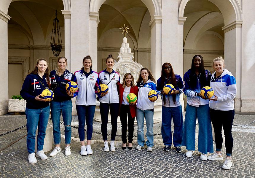 Italia: Incontro con una rappresentanza delle quattro squadre di pallavolo femminile protagoniste delle coppe&nbsp;europee