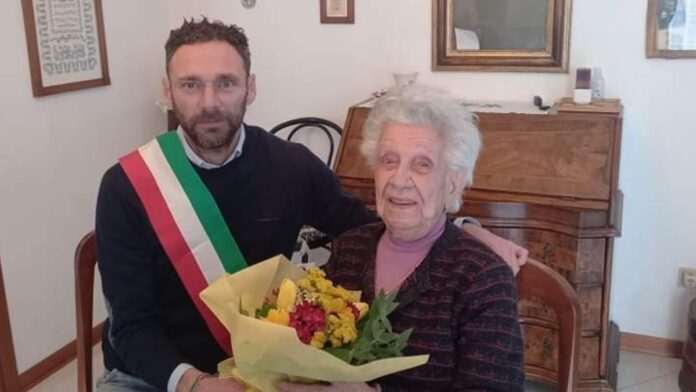 Siena: I 109 anni di nonna Nella