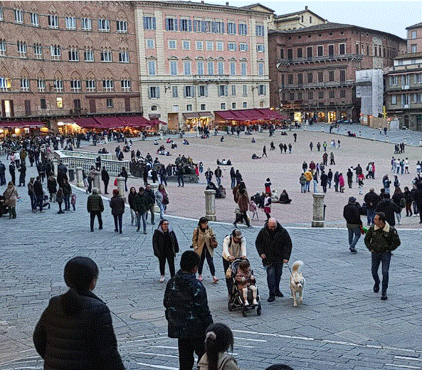 Siena: Turisti e maltempo, feste a due volti “Tante presenze, bilancio&nbsp;positivo”