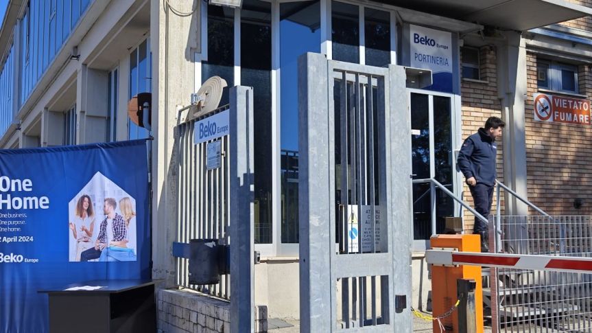 Siena, Beko aperta a novembre solo sette giorni: “Lavoratori&nbsp;sconfortati”