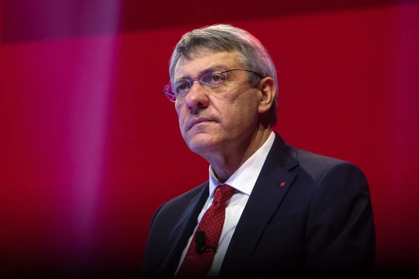 Siena, Maurizio Landini arriva a in città: giornata tra i lavoratori Beko e l’assemblea della&nbsp;Cgil