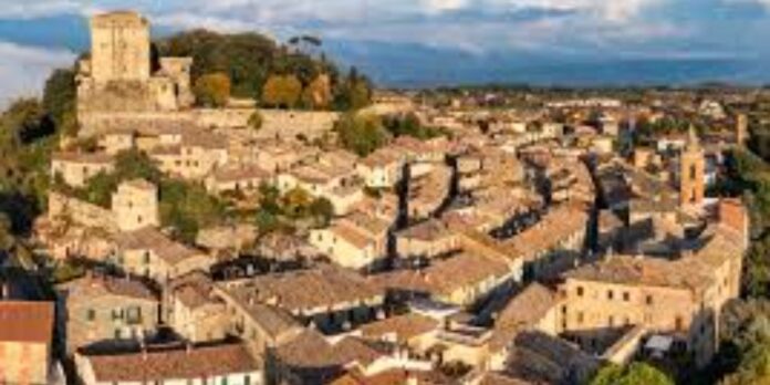 Siena: Omar Pedrini e Giuseppe Ragazzini inaugurano il Natale di&nbsp;Sarteano