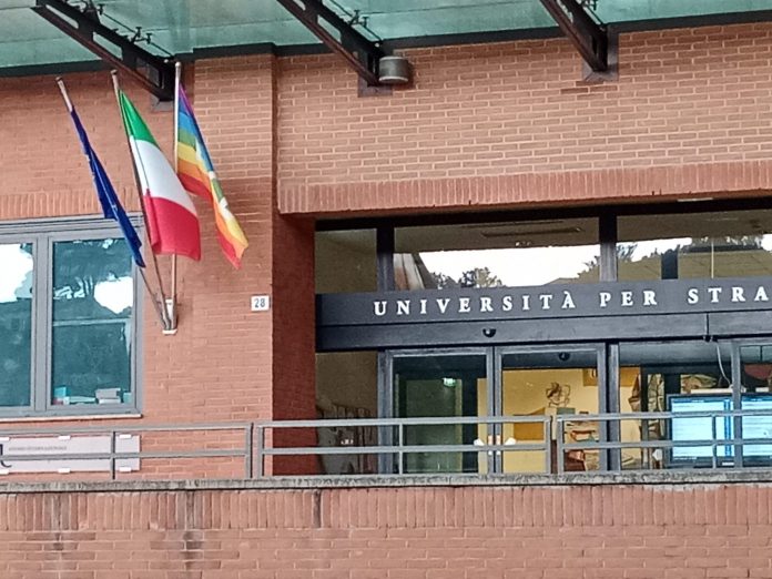 Siena, Scienza, salute e comunicazione pubblica: online il podcast dell’Università per&nbsp;Stranieri
